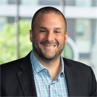 Chris Newman headshot