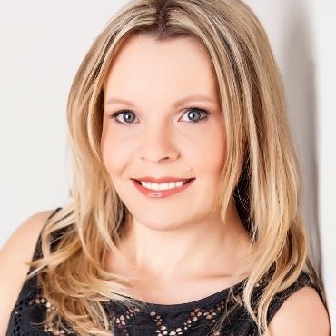 Nicole McClure Headshot